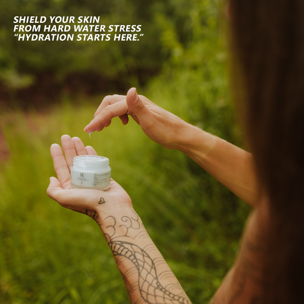 Barrier Balm by Miloé – moisturizer with hyaluronic acid and niacinamide for radiant skin